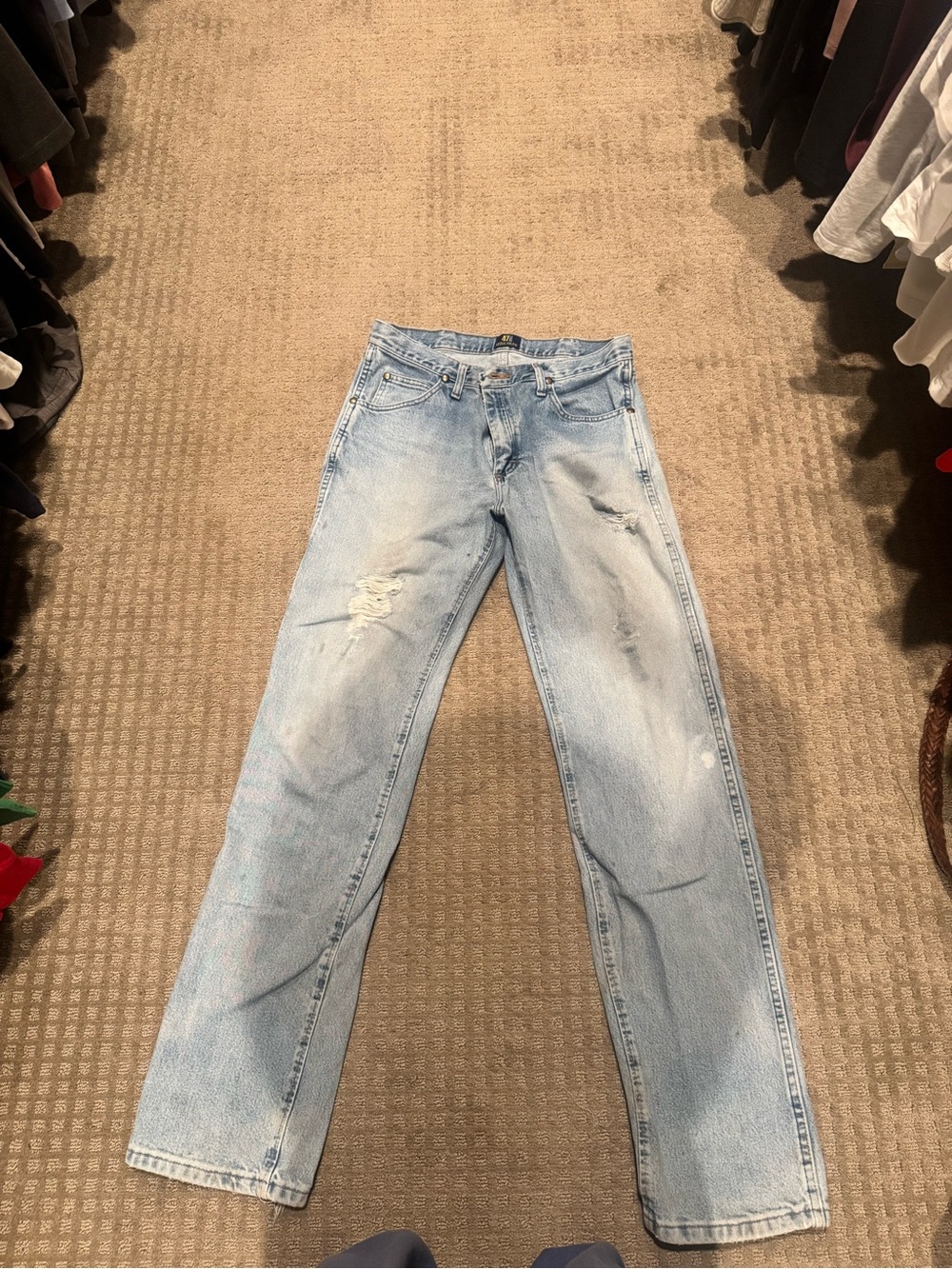 Vintage 100% cotton 32*34 Wrangler Pale Blue Distressed Straight-Leg Jeans